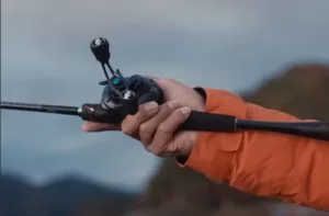 ベイトリールのグリップスタイル画像