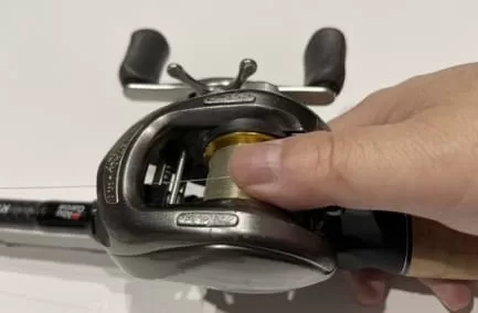 サミング時の親指の使い方画像