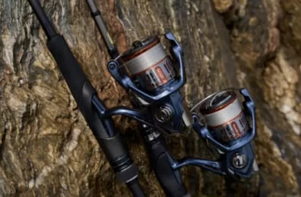 シマノ新型スピニングリールのナスキー3000番画像