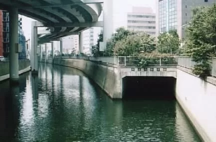都市型河川・水路の画像