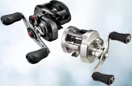 ロープロ型ベイトリールと丸型ベイトリールの外観比較画像