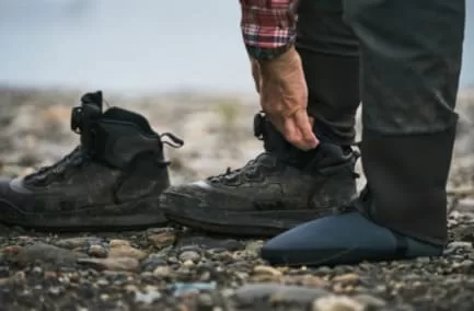 ストッキングウェーダー+ウェーディングシューズの足元画像